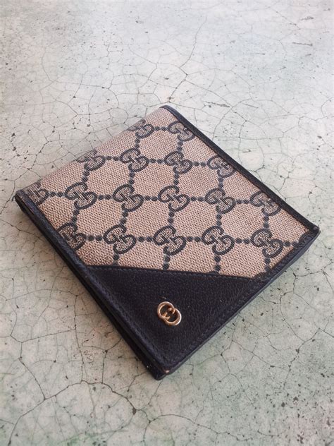 authentic Gucci wallet